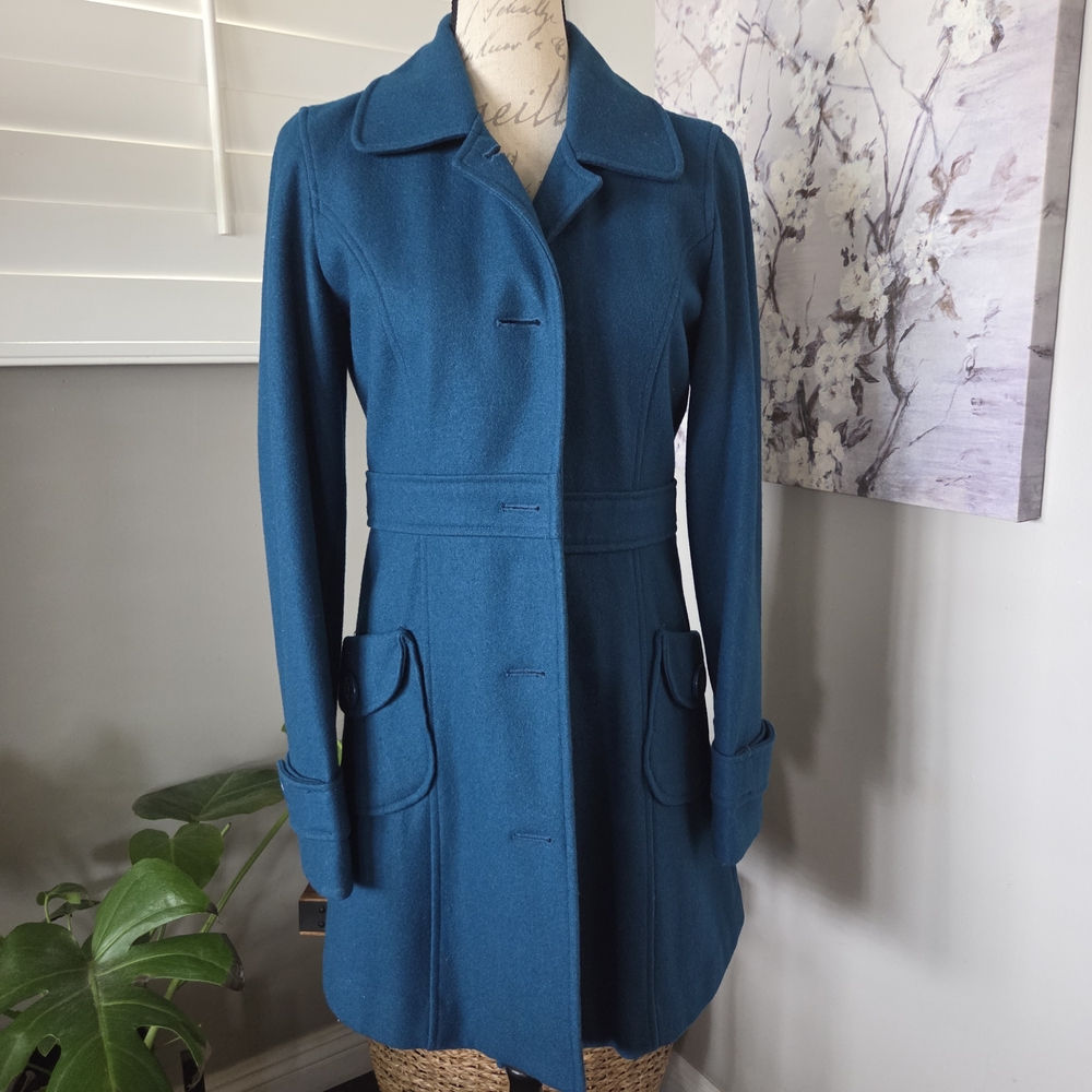 Elegant Teal Women's Coat